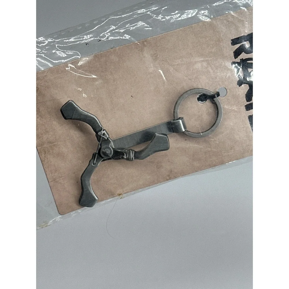 Rage Bethesda Video Game Keychain‎ Metal Batarang Keychain NEW Sealed